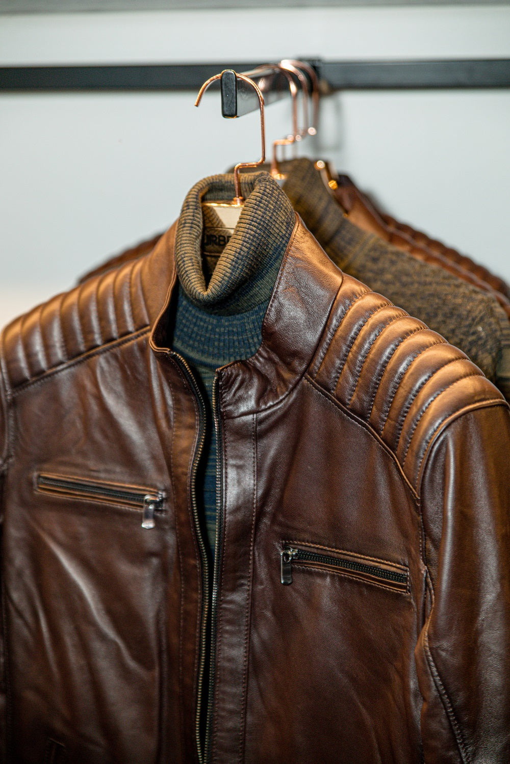 YOUR ONE STOP GUIDE LEATHER JACKETS Urbbana