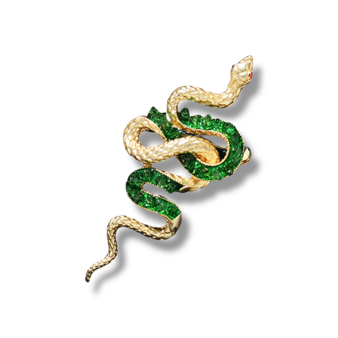 URBBANA Embellished Lapel Pin – A Stylish Accessory for Distinctive Elegance