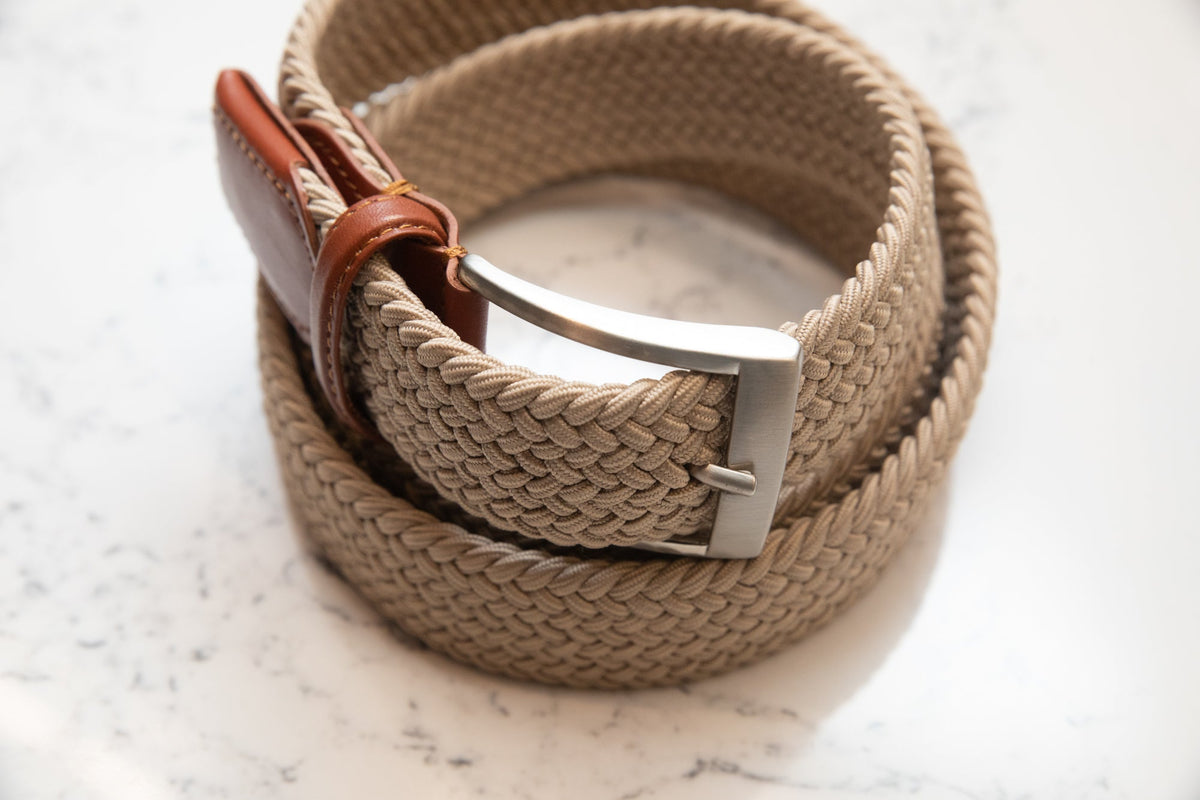 The Uno Casual Belt - Beige — alternate angle