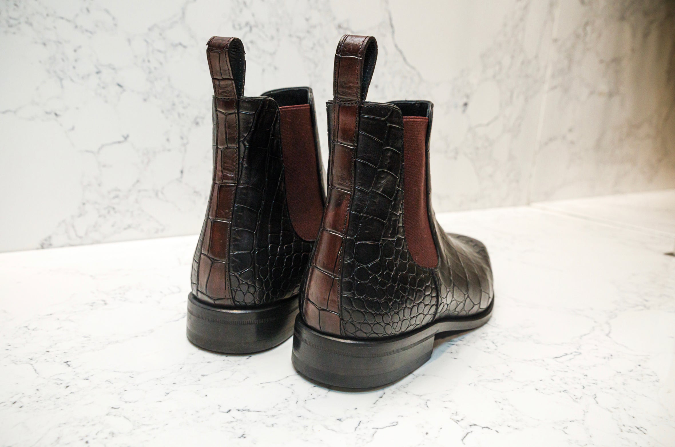 Croco Chelsea Boots - Black - Boots by Urbbana