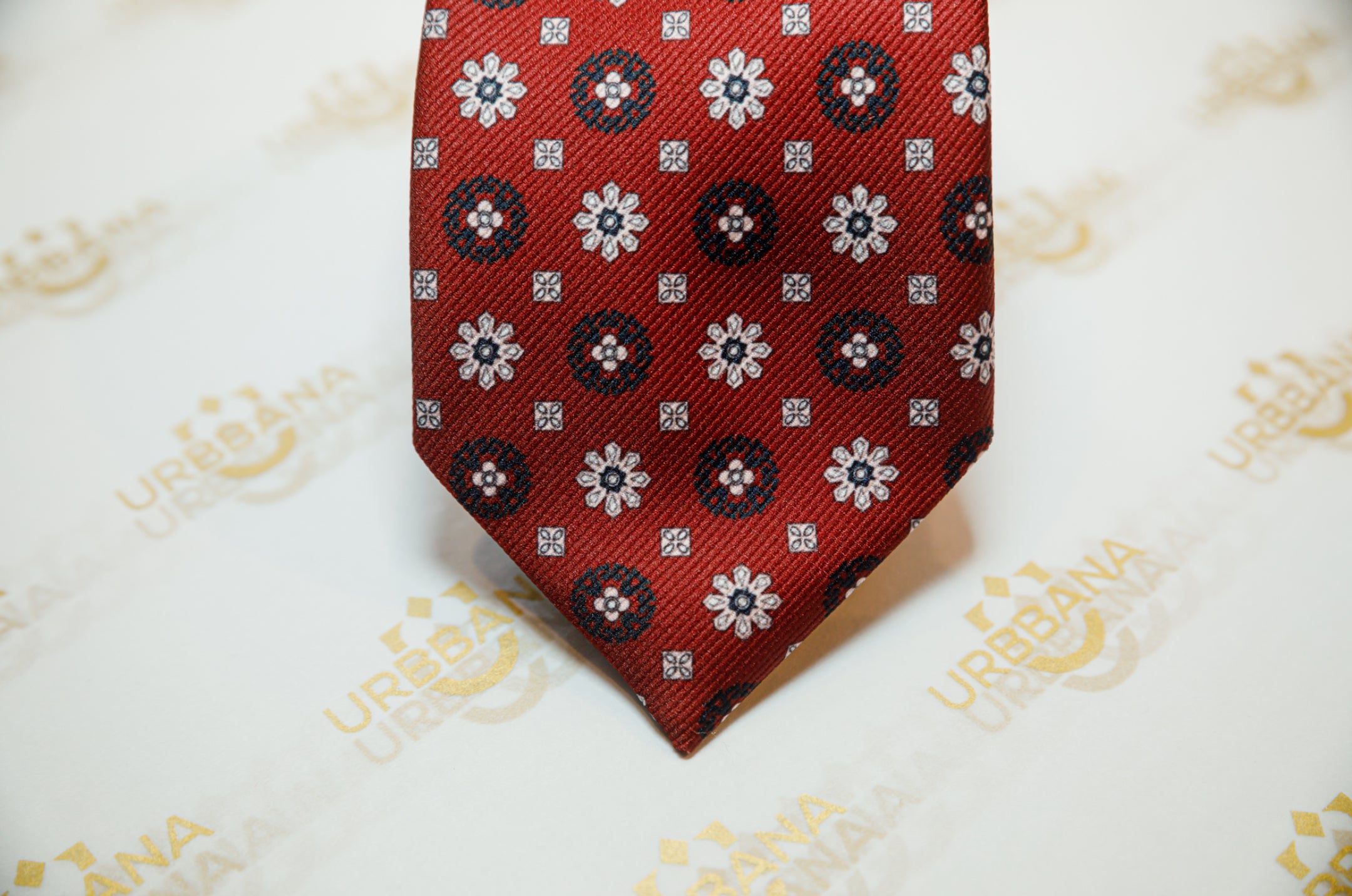 The Hu Silk Tie - Made in Italy